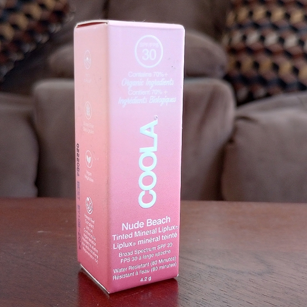 COOLA Mineral Liplux® NUDE BEACH ⛱️Organic Tinted Lip Balm Sunscreen SPF 30 NEW